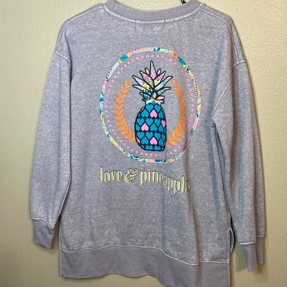 Love and Pineapples Heather Gray Sweatshirt - Picture 4 of 5